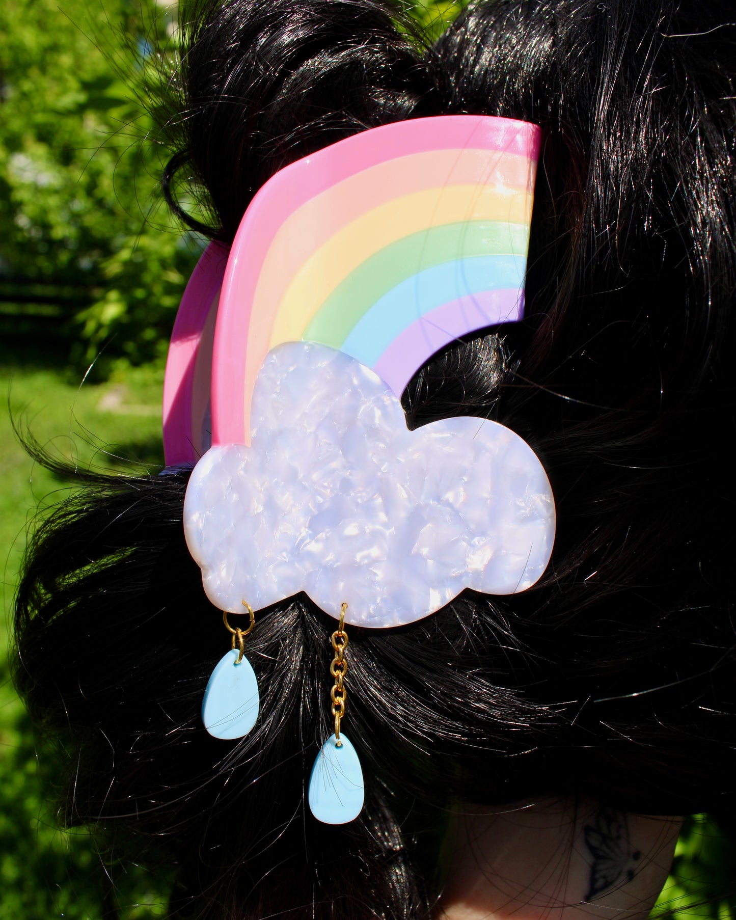 Cloud Kiss Claw Clip *PREORDER ESTIMATED SHIP SEP 2025*