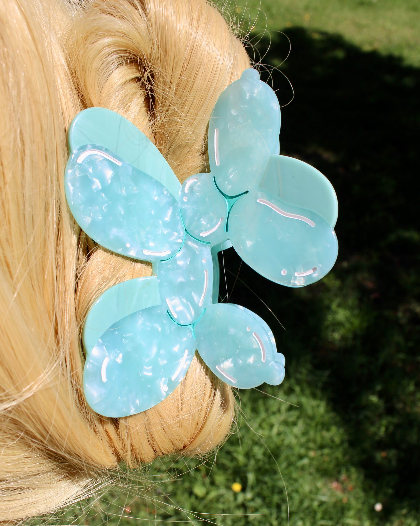 Party Pup Claw Clip *PREORDER ESTIMATED SHIP SEP 2025*